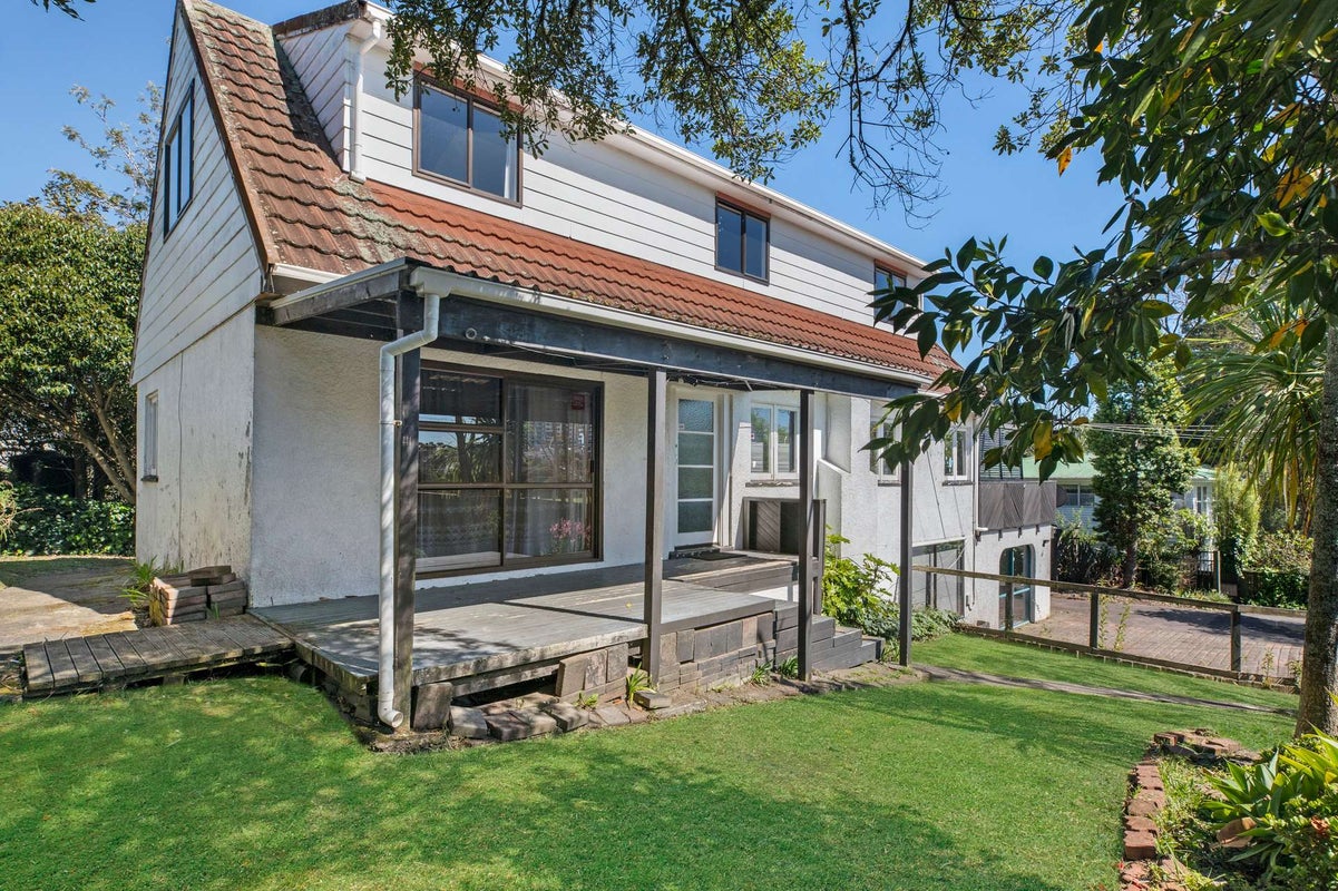 41 Glendale Road, Glen Eden, Auckland - Carousel 1