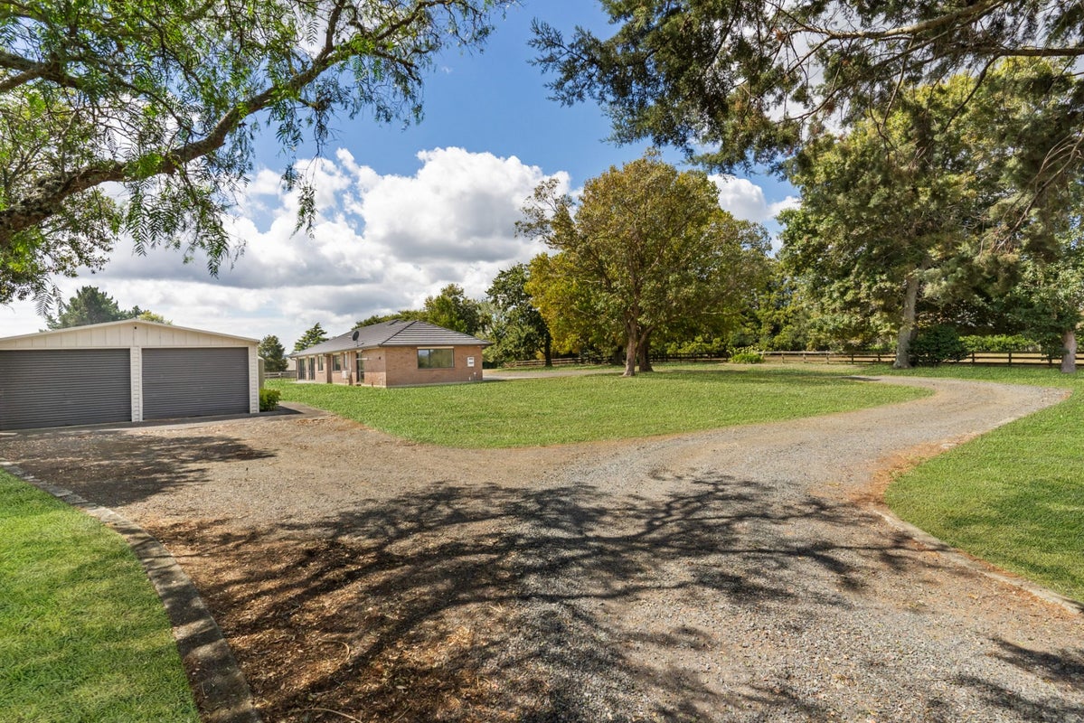 28 Ponga Road, Papakura - Carousel 2