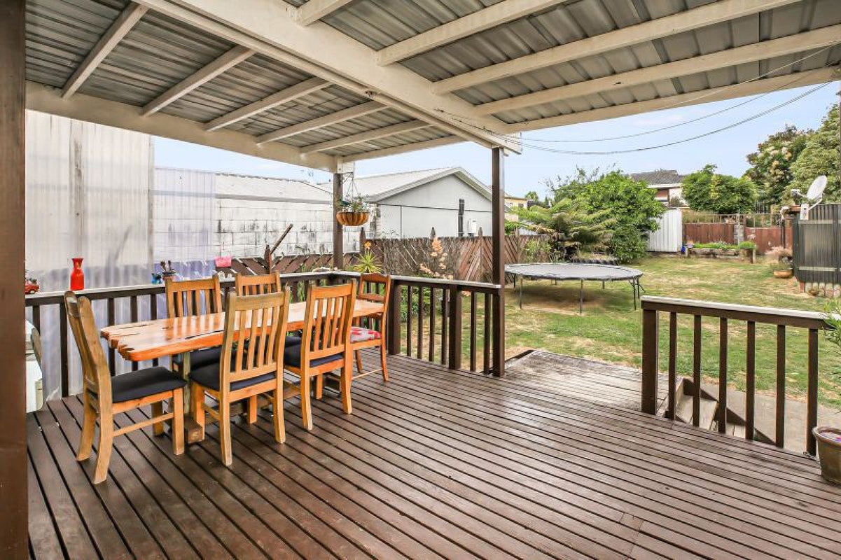 20 Hyde Avenue, Nawton, Hamilton - Carousel 2