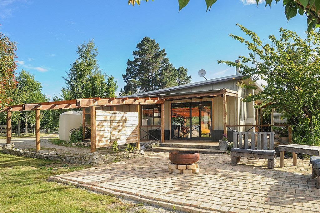 35 McLew Road, Inch Valley, Palmerston - Carousel 1
