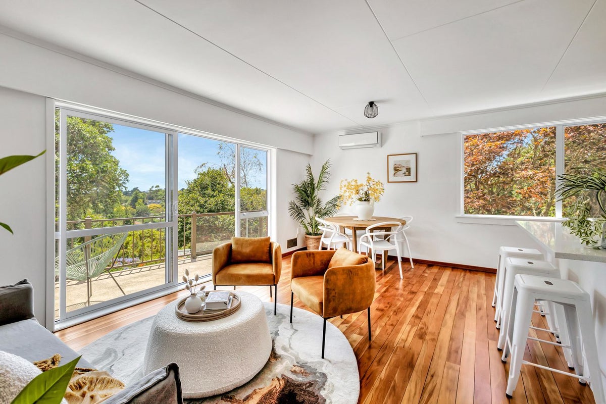 9A Brois Street, Frankleigh Park, New Plymouth - Carousel 2