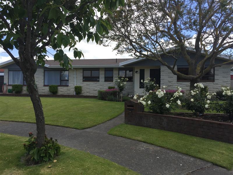 6 Neagle Place, Greenmeadows, Napier - Carousel 1