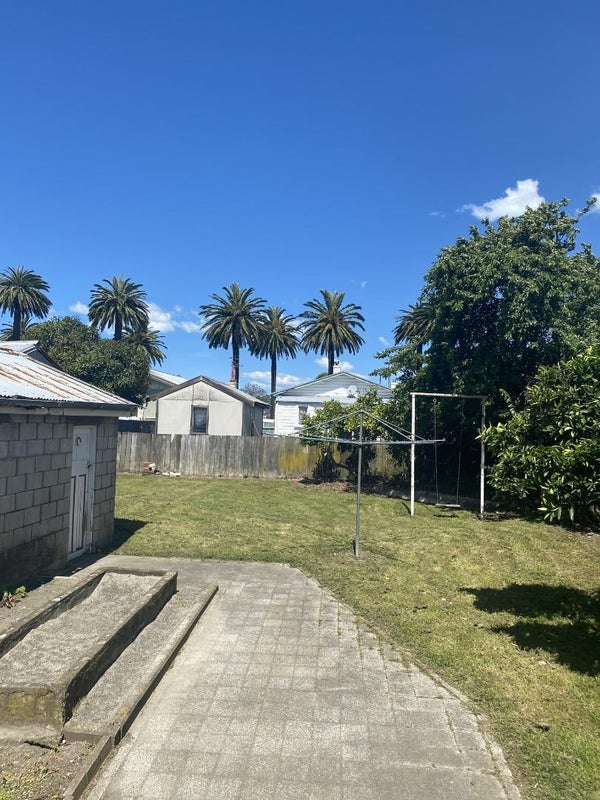 5 Winifred Street, Napier South, Napier - Carousel 2