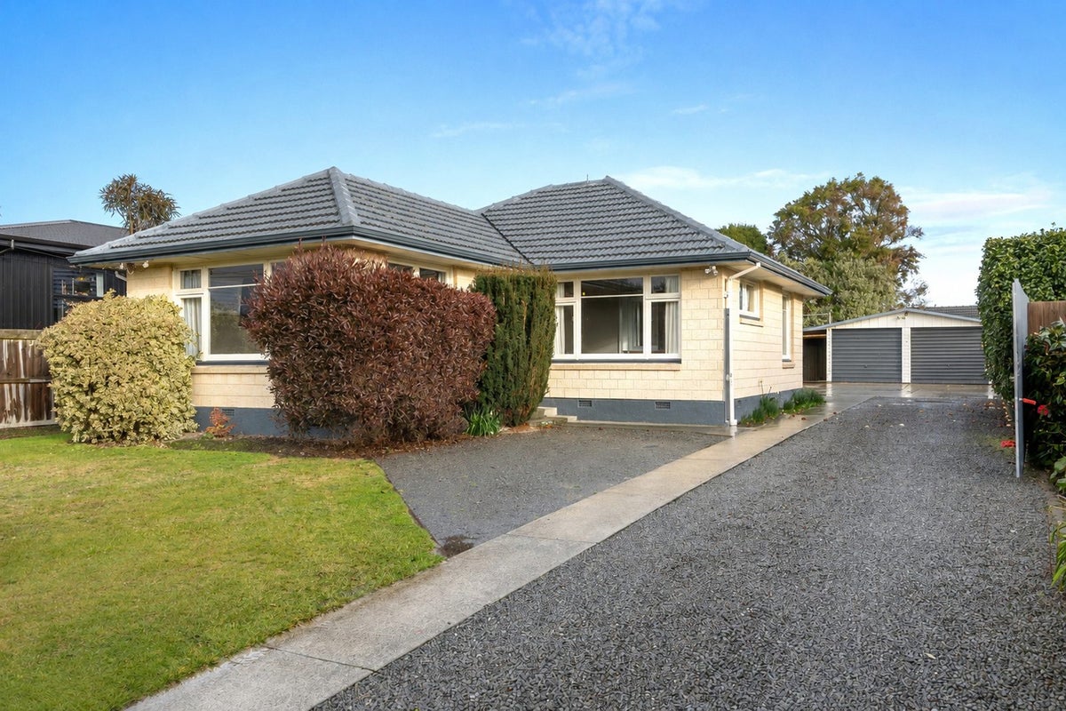 17 Pembroke Street, Avondale, Christchurch City, Canterbury - Carousel 1