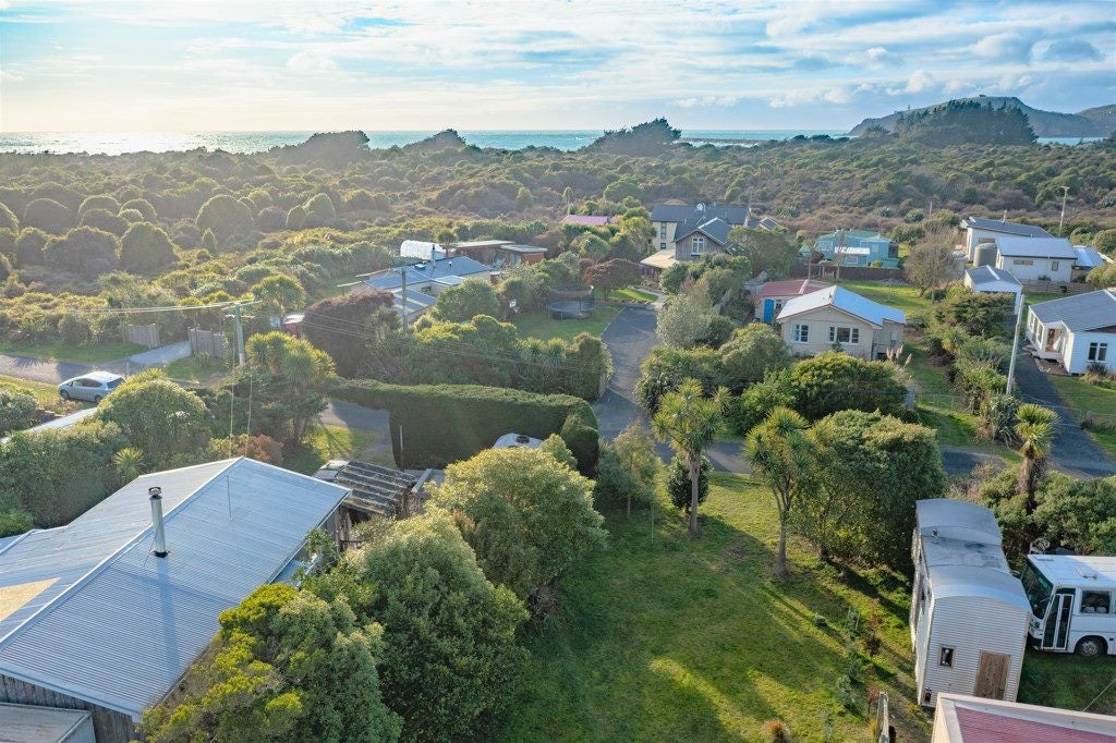 5A Kahika Street, Aramoana, Port Chalmers - Carousel 12