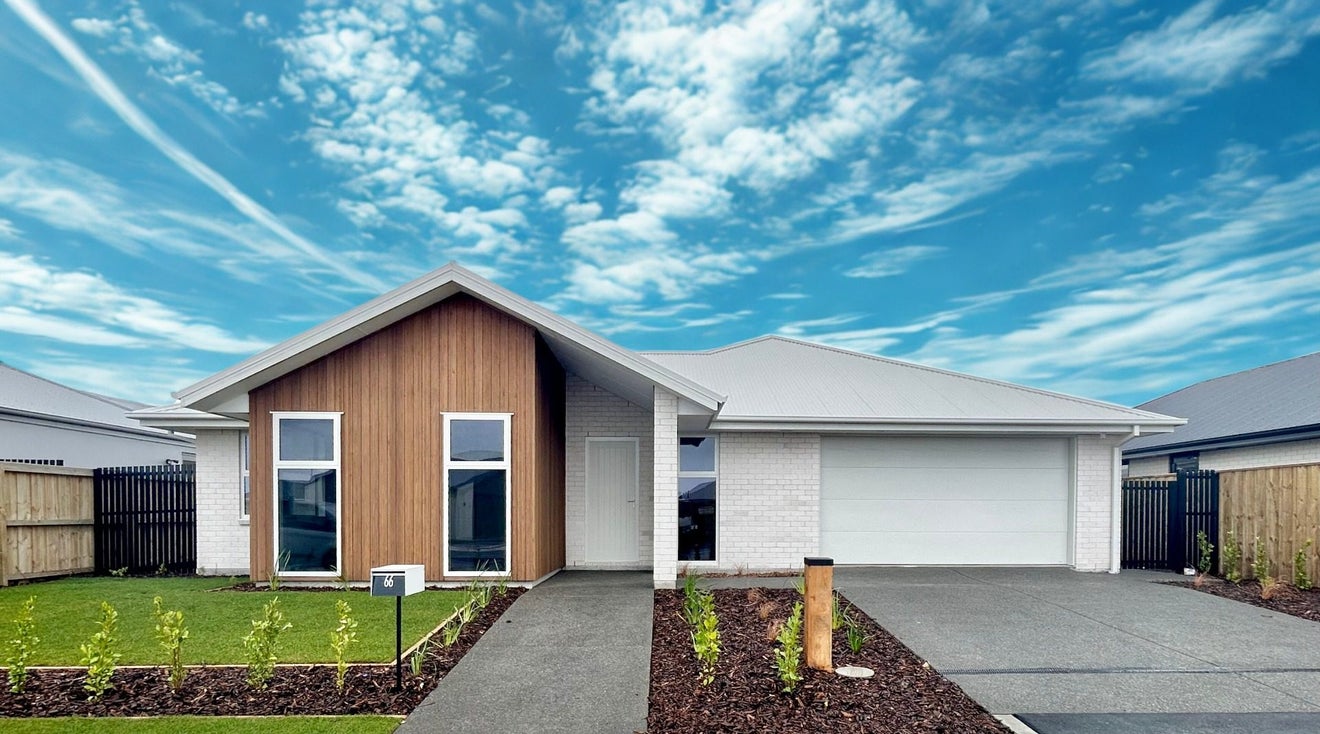 66 Monarch Avenue, Hillcrest, Auckland - Carousel 1