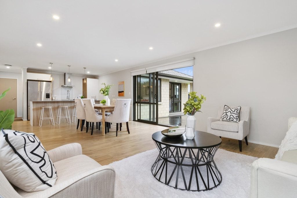 86 Westmuir Crescent, Pokeno - Carousel 1