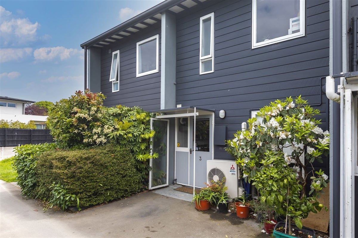 3/43 Fendalton Road, Fendalton, Christchurch - Carousel 1