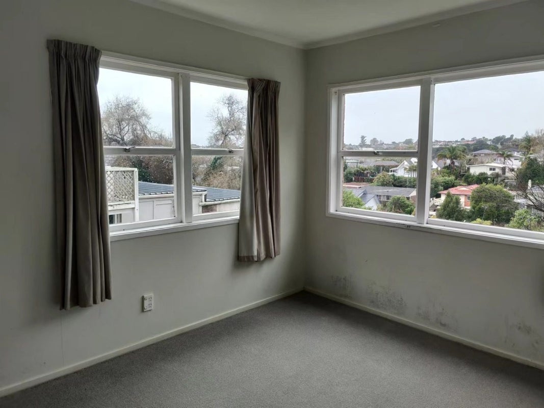 1/11 Cruickshank Crescent, Meadowbank, Auckland - Carousel 9