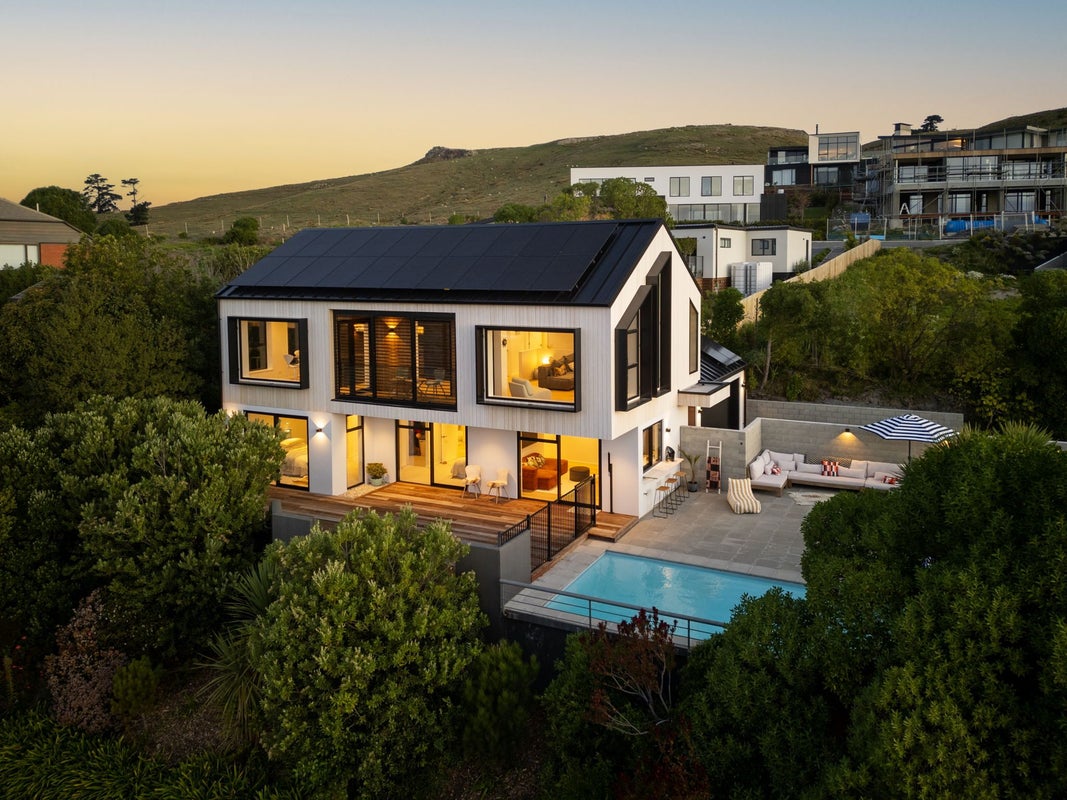25 Revelation Drive, Clifton, Christchurch - Carousel 1