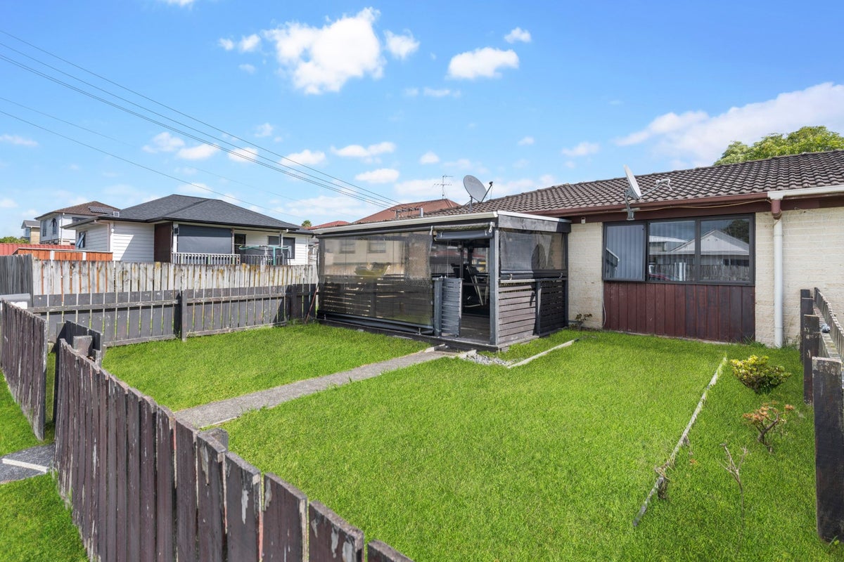 5/1 Plunket Avenue, Manukau Central, Auckland - Carousel 2
