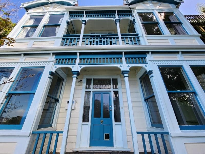 29 Devon Street, Aro Valley, Wellington - Carousel 2