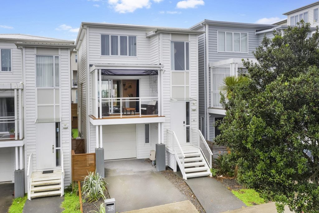 28 Joseph Street, Flat Bush, Auckland - Carousel 2