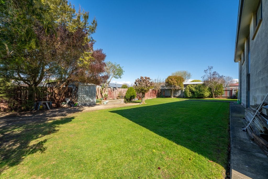 12 Charles Street, Weston, Oamaru - Carousel 33