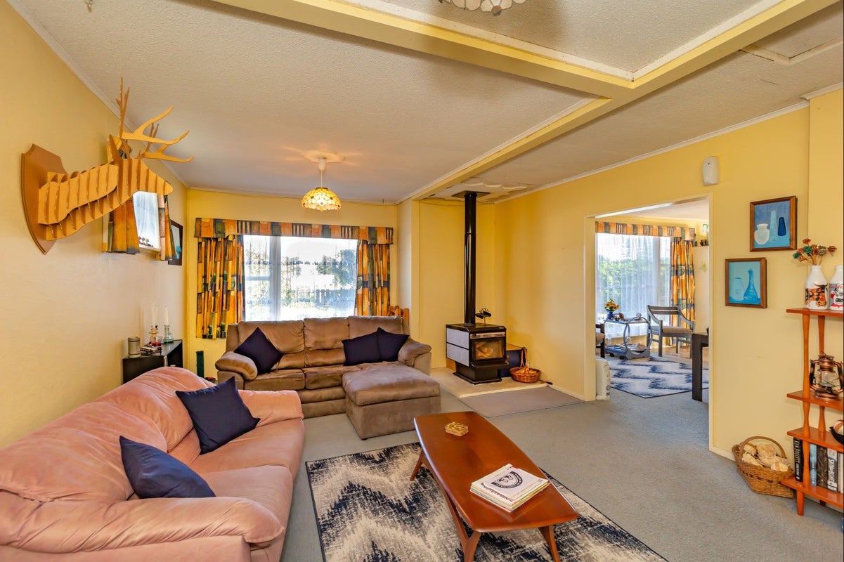 46 Koputara Road, Himatangi Beach, Foxton - Carousel 2