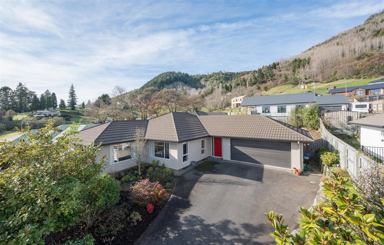 5 Campbell Street, Nelson South, Nelson - Carousel 1