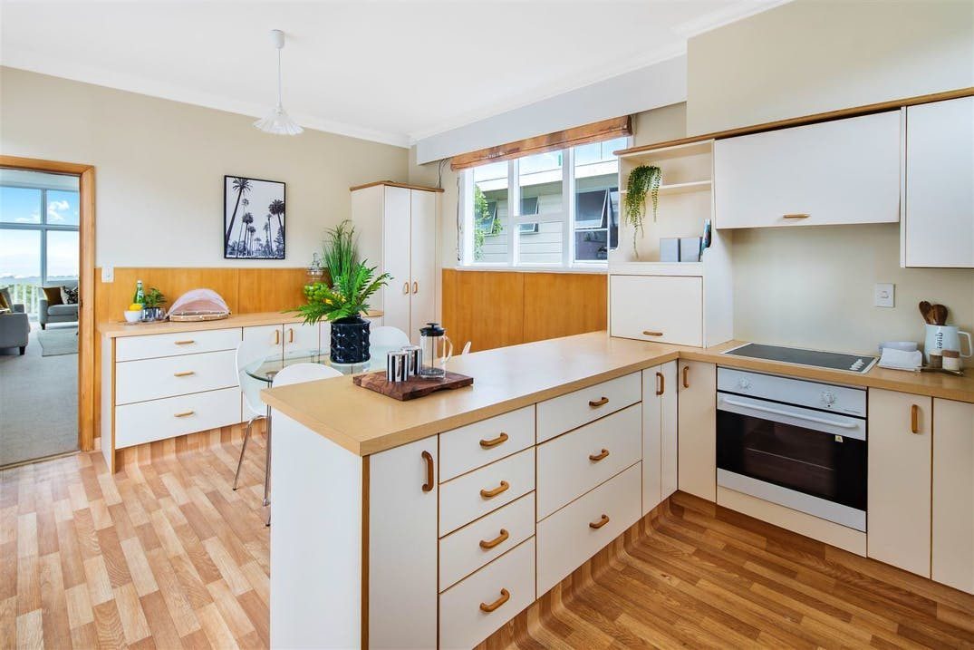 28 City View Grove, Harbour View, Lower Hutt - Carousel 2