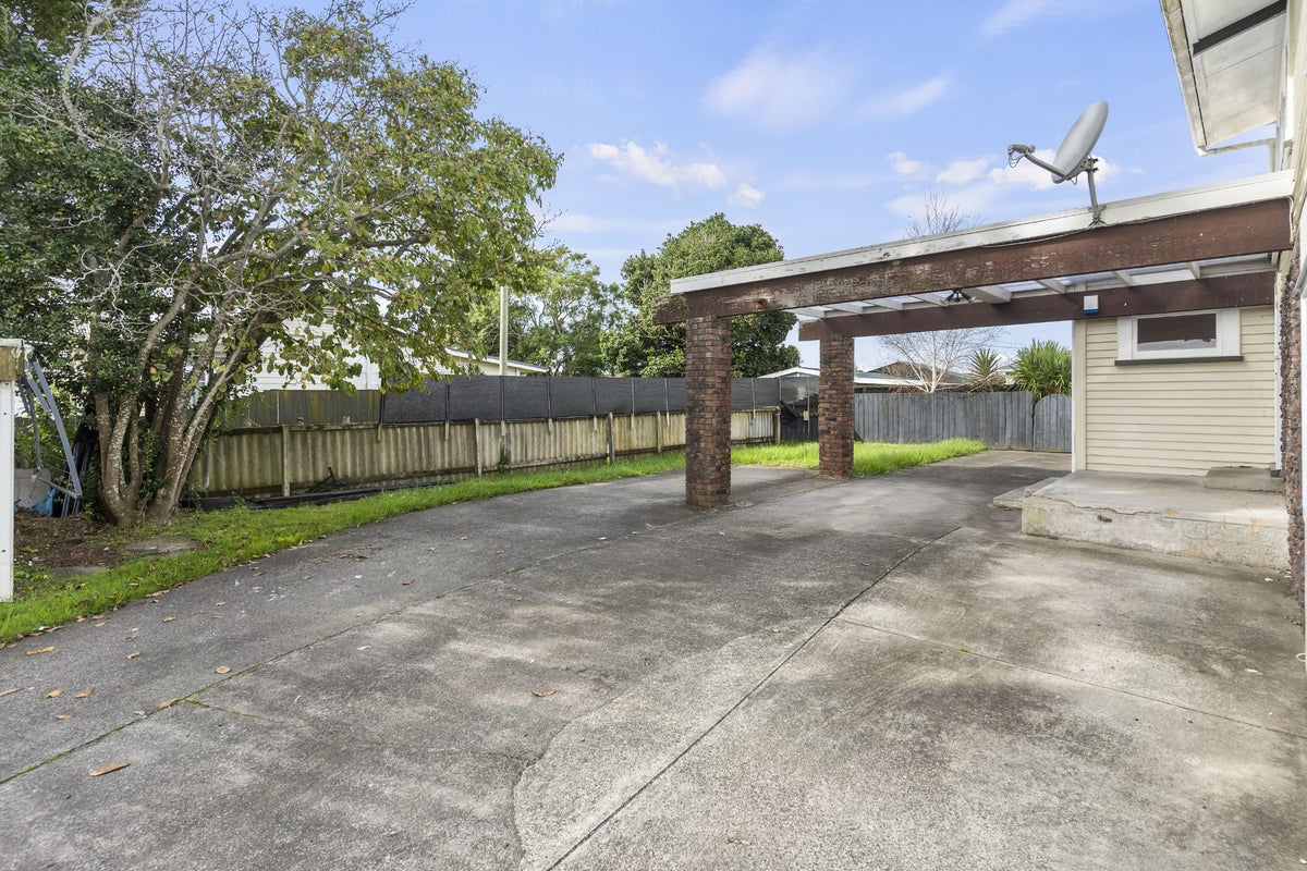 1/54 Wintere Road, Papatoetoe, Auckland - Carousel 2