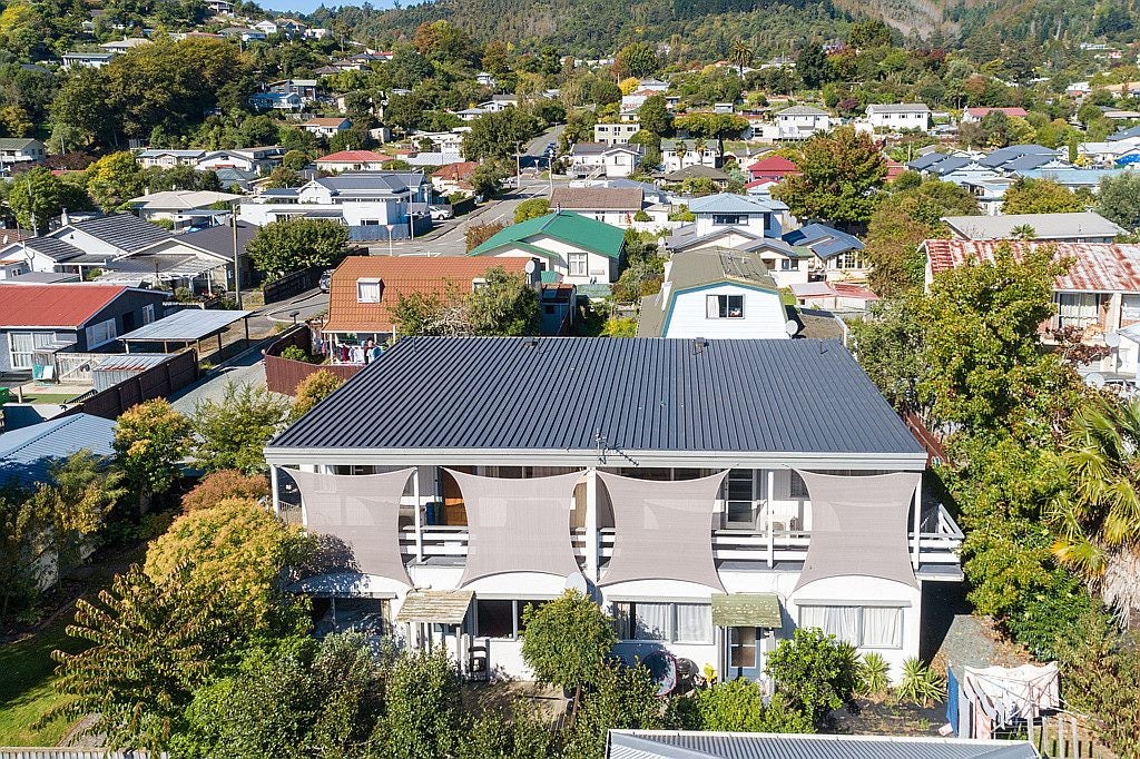 3/15 Hutcheson Street, Nelson South, Nelson - Carousel 1