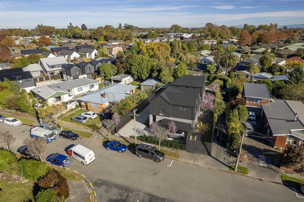 2/11 Reading Street, Upper Riccarton, Christchurch - Carousel 9