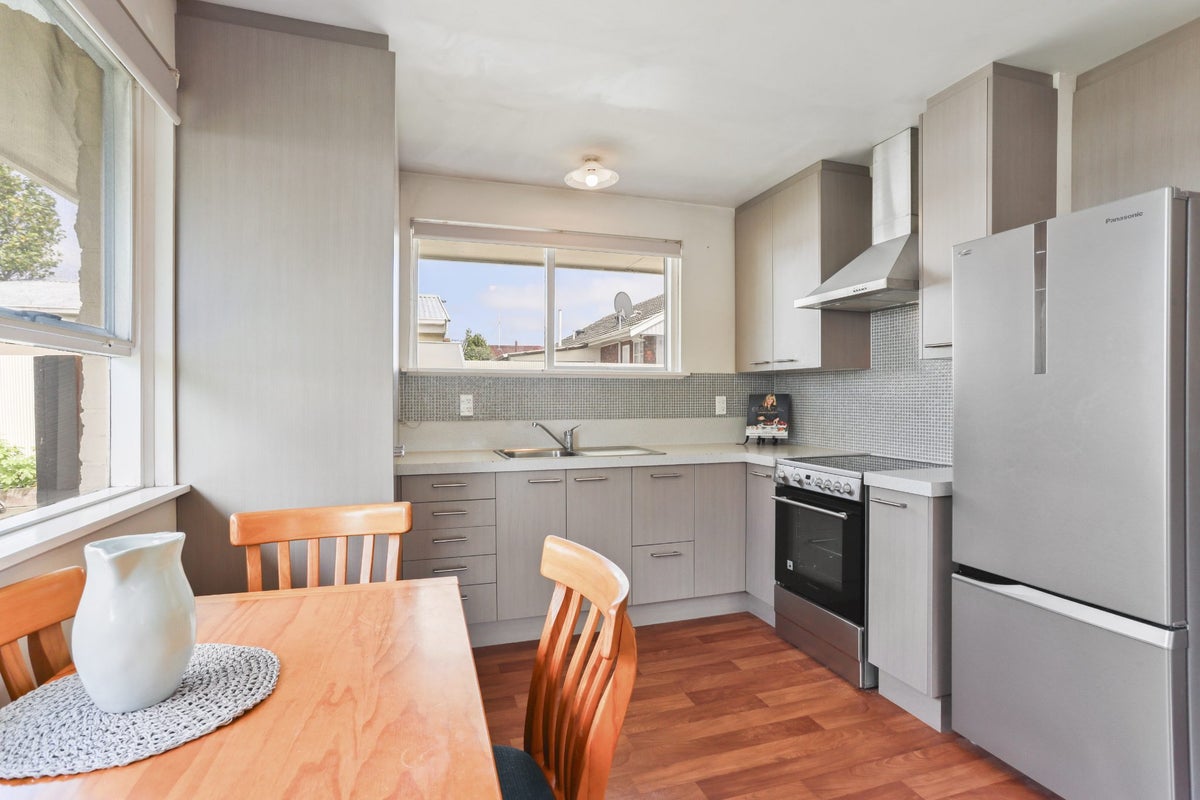 11 Freebairn Street, Redwood, Christchurch - Carousel 2