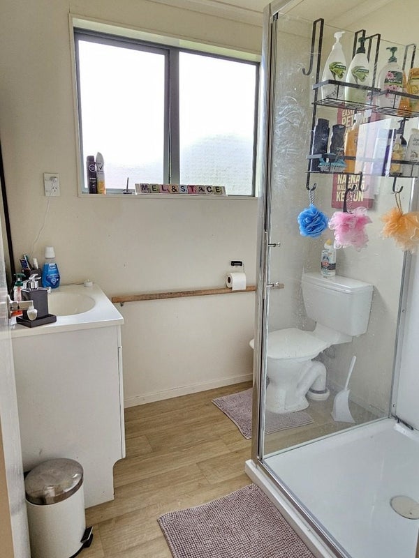 2 Park Avenue, Titahi Bay, Porirua - Carousel 8
