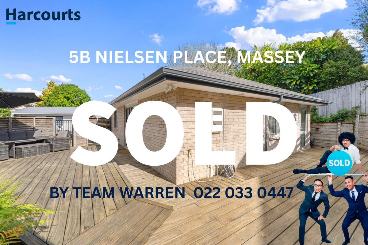 5B Nielsen Place, Massey, Auckland - Carousel 1