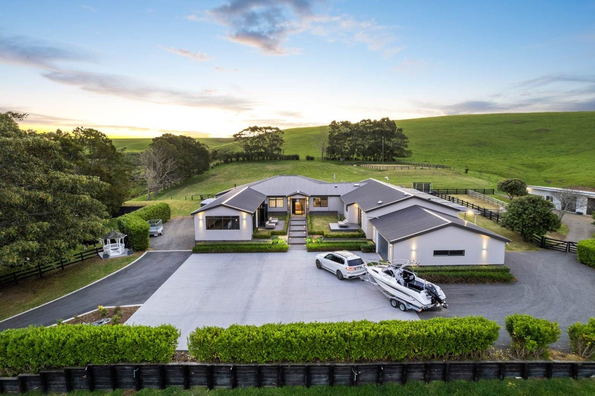 53 Urquhart Road, Karaka, Papakura - Carousel 2