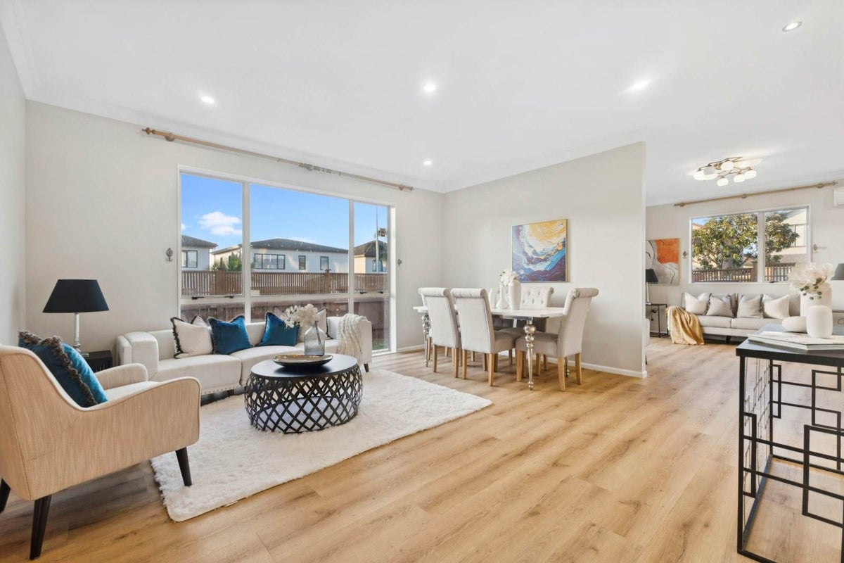 12 Janway Avenue, Flat Bush, Manukau City, Auckland - Carousel 2
