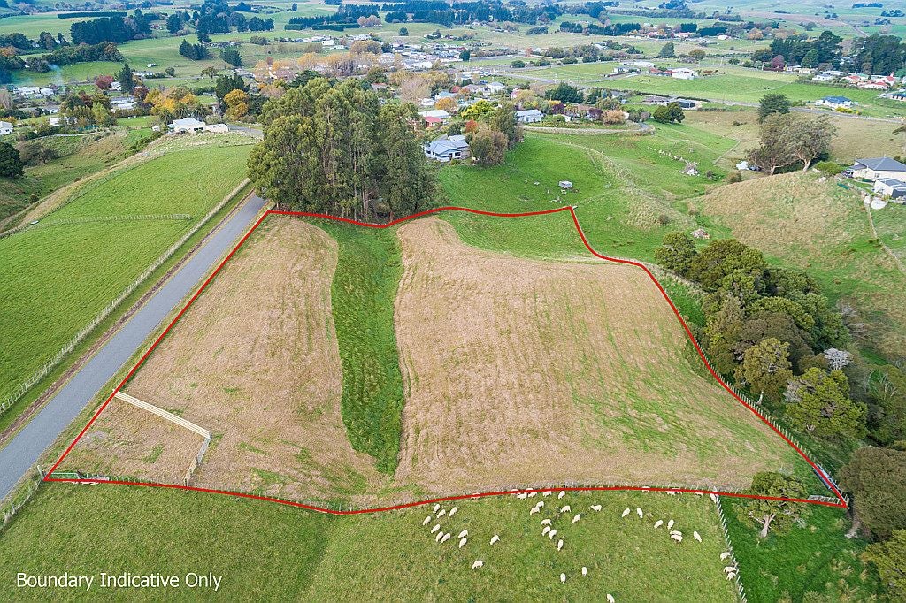 51 Stewart Street, Aramoho, Whanganui - Carousel 1