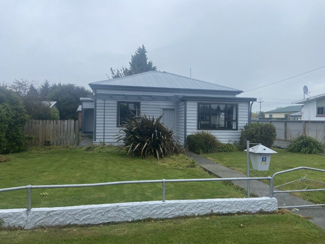 8 Helena Street, Lumsden, Lumsden - Carousel 1