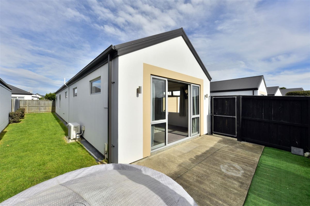 60 Sioux Avenue, Wigram, Christchurch - Carousel 13