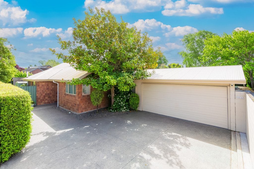 39A Winters Road, Redwood, Christchurch - Carousel 2