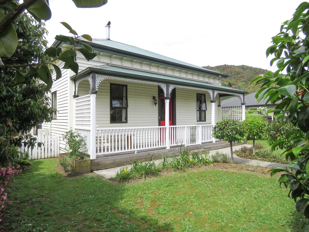 83 Dick Street, Reefton, Reefton - Carousel 1