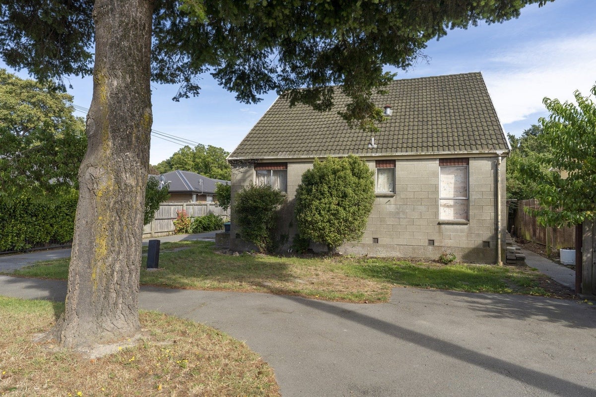 1/33 Somerset Crescent, Spreydon, Christchurch - Carousel 1