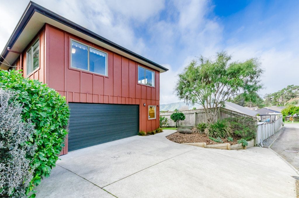 23 Ashleigh Way, Waikanae Beach, Waikanae - Carousel 2