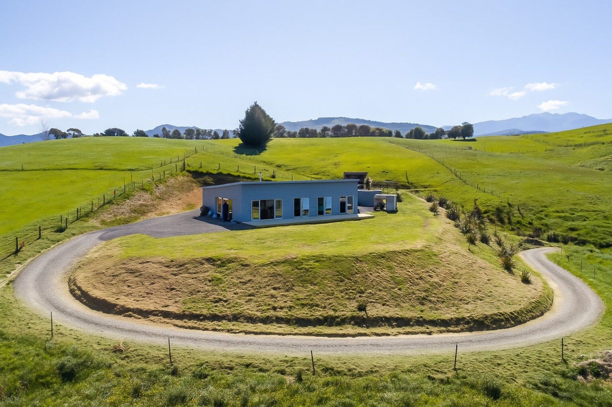 91 Chester Park Drive, West Taratahi, Carterton - Carousel 1