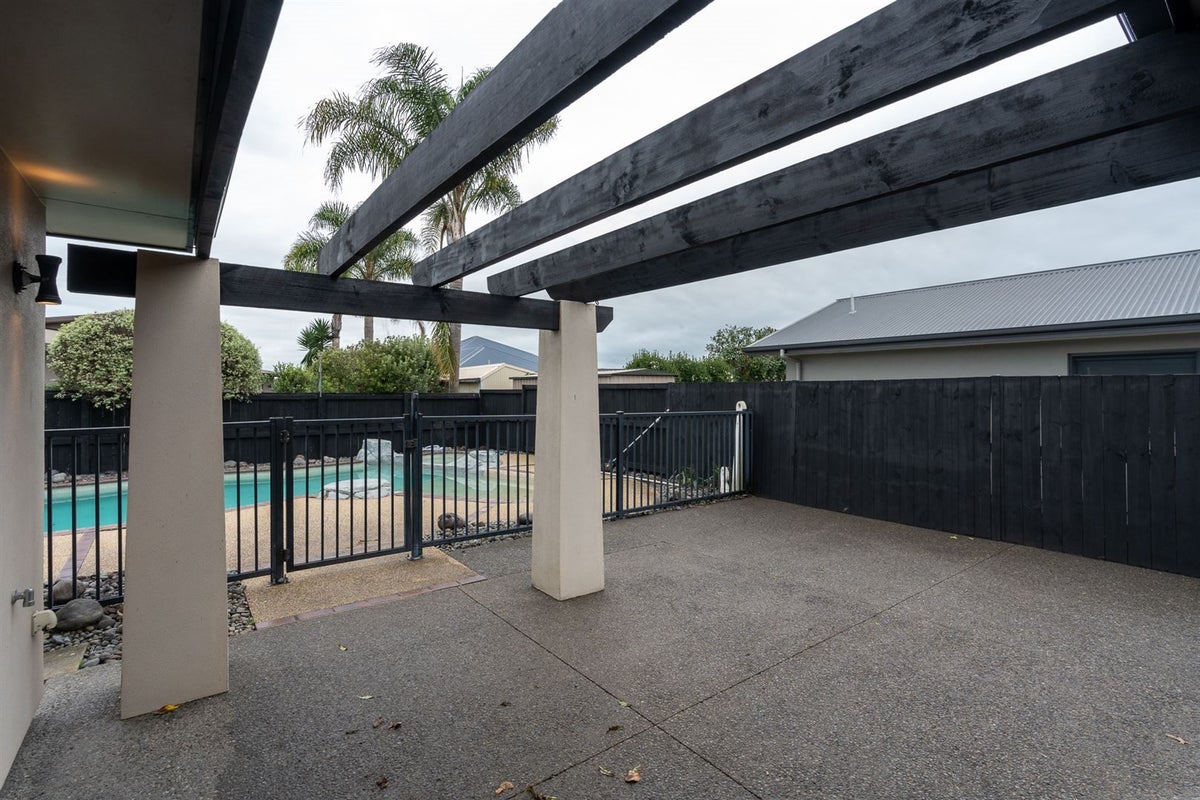 3 Woodham Place, Rototuna North, Hamilton - Carousel 27