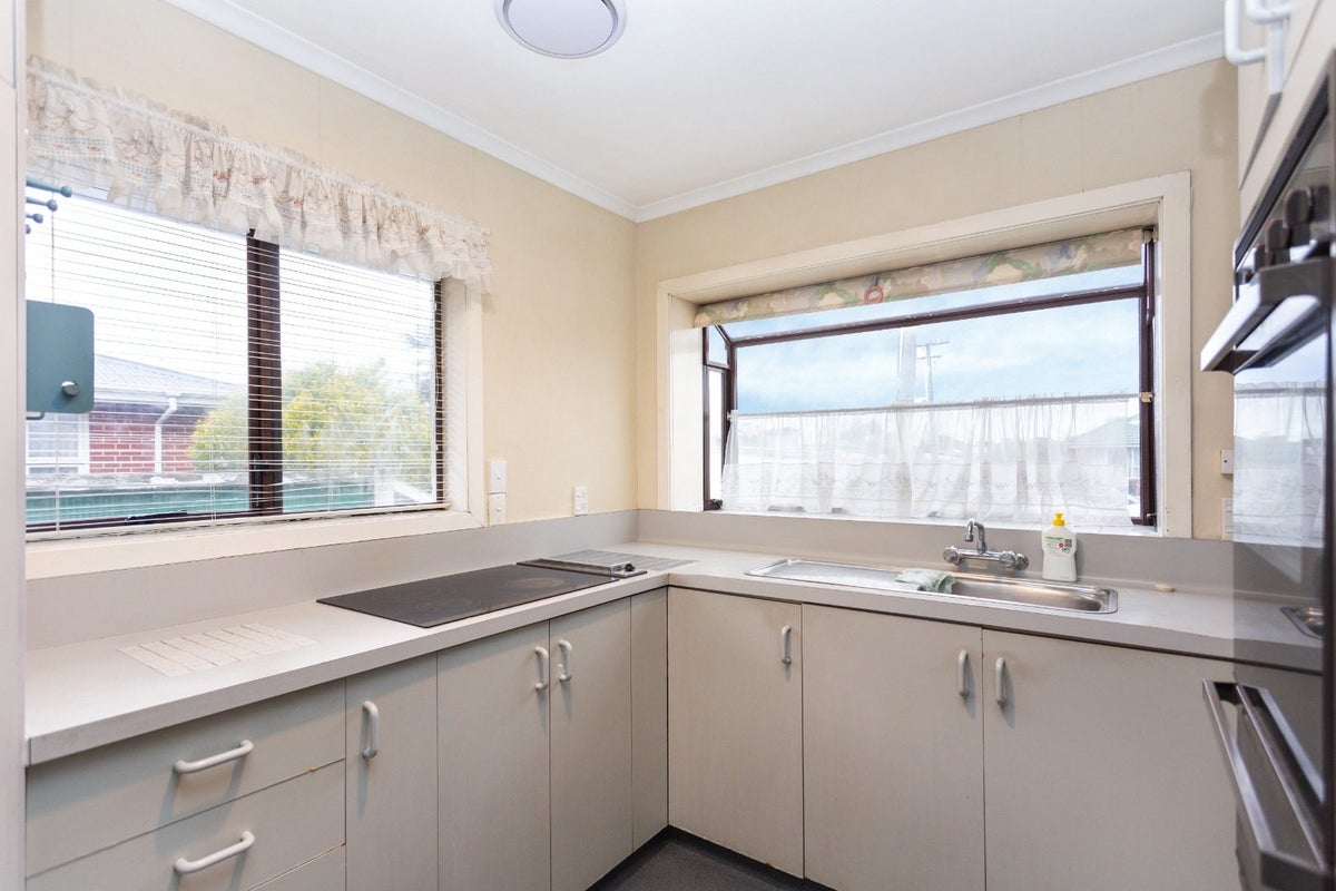 6 Greenhurst Street, Sockburn, Christchurch - Carousel 2