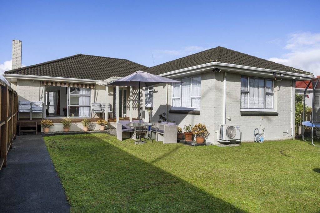 1/40 Puhinui Road, Papatoetoe, Auckland - Carousel 1