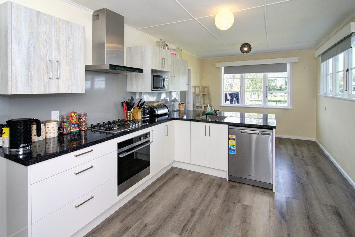 52 Gordon Street, Lansdowne, Masterton - Carousel 2