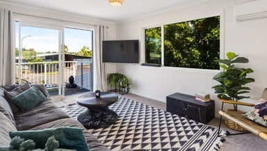 3/6 Prebble Place, Mission Bay, Auckland - Carousel 1