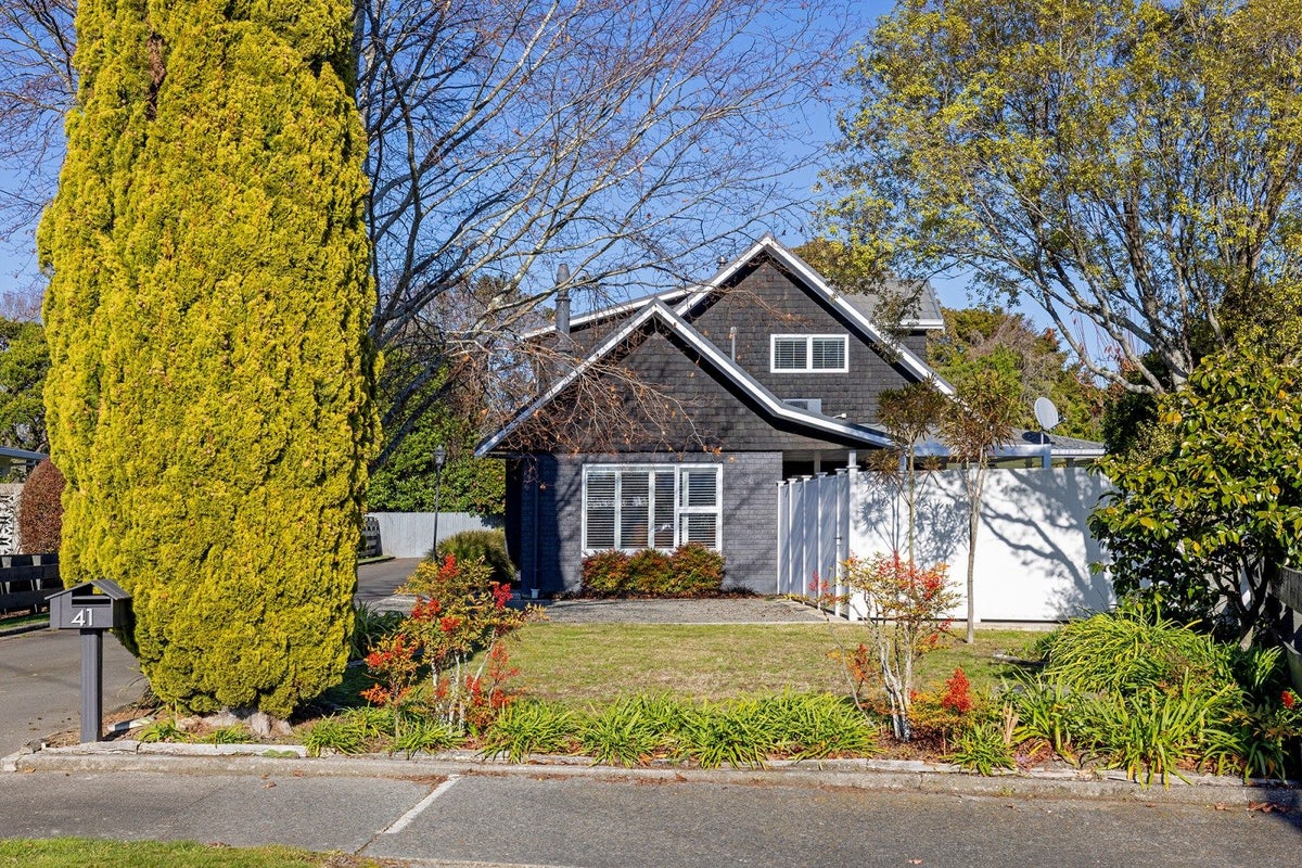 41 Miro Street, Lansdowne, Masterton - Carousel 1