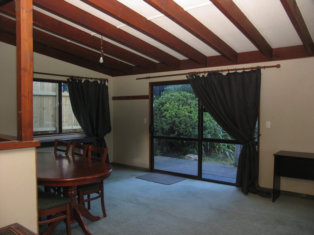 17 Watts Road, Fernhill, Queenstown - Carousel 2