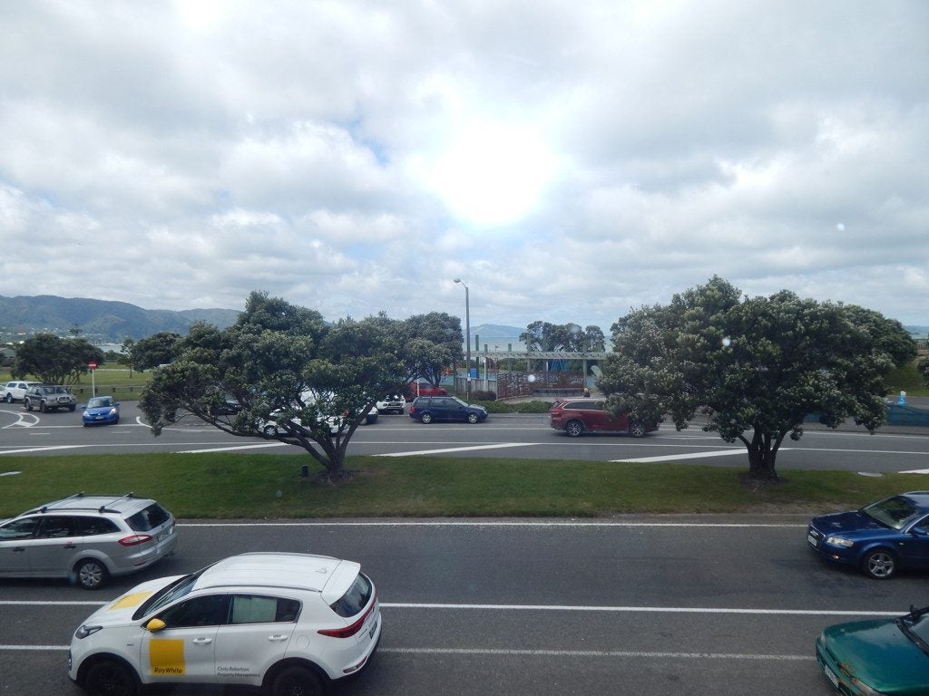 2/1 Waione Street, Petone, Lower Hutt - Carousel 1