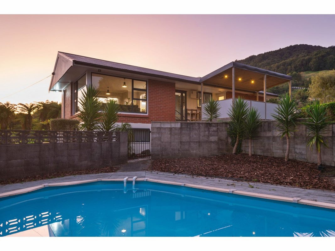 8 Henry Street, Western Heights, Rotorua - Carousel 1