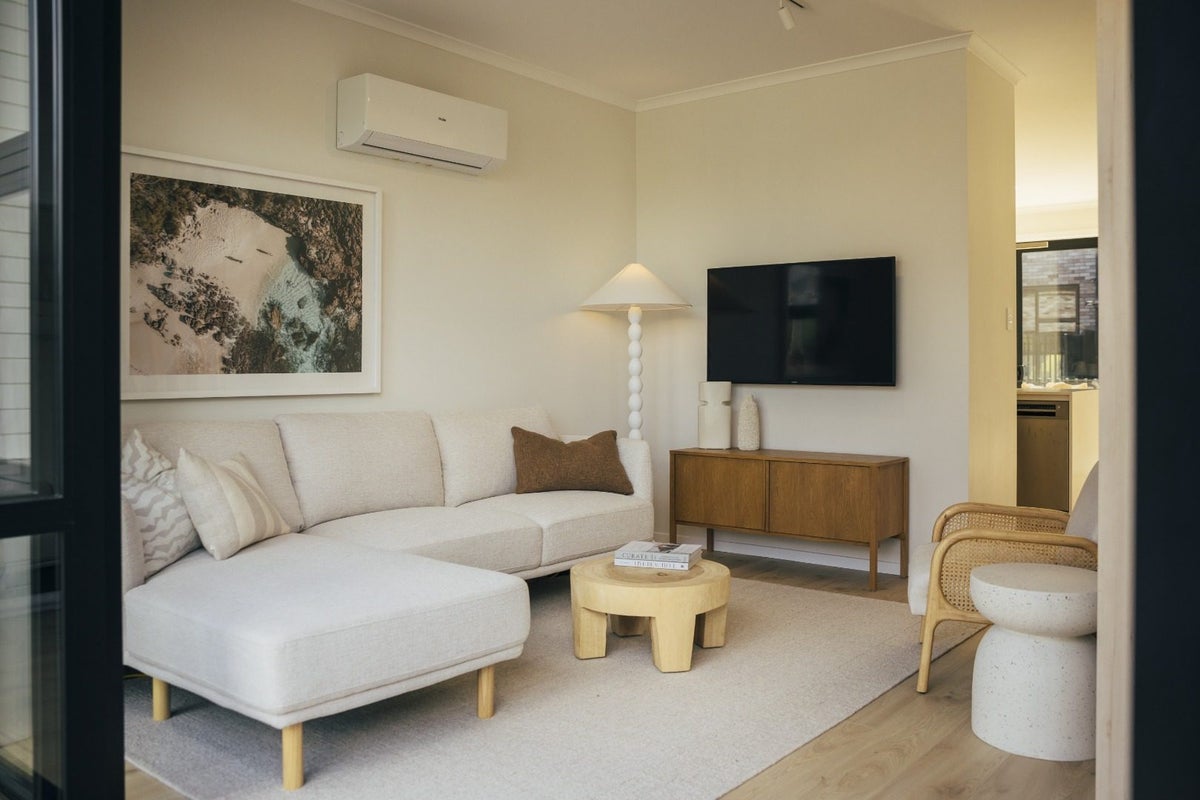 7/664 Swanson Road, Swanson, Auckland - Carousel 2
