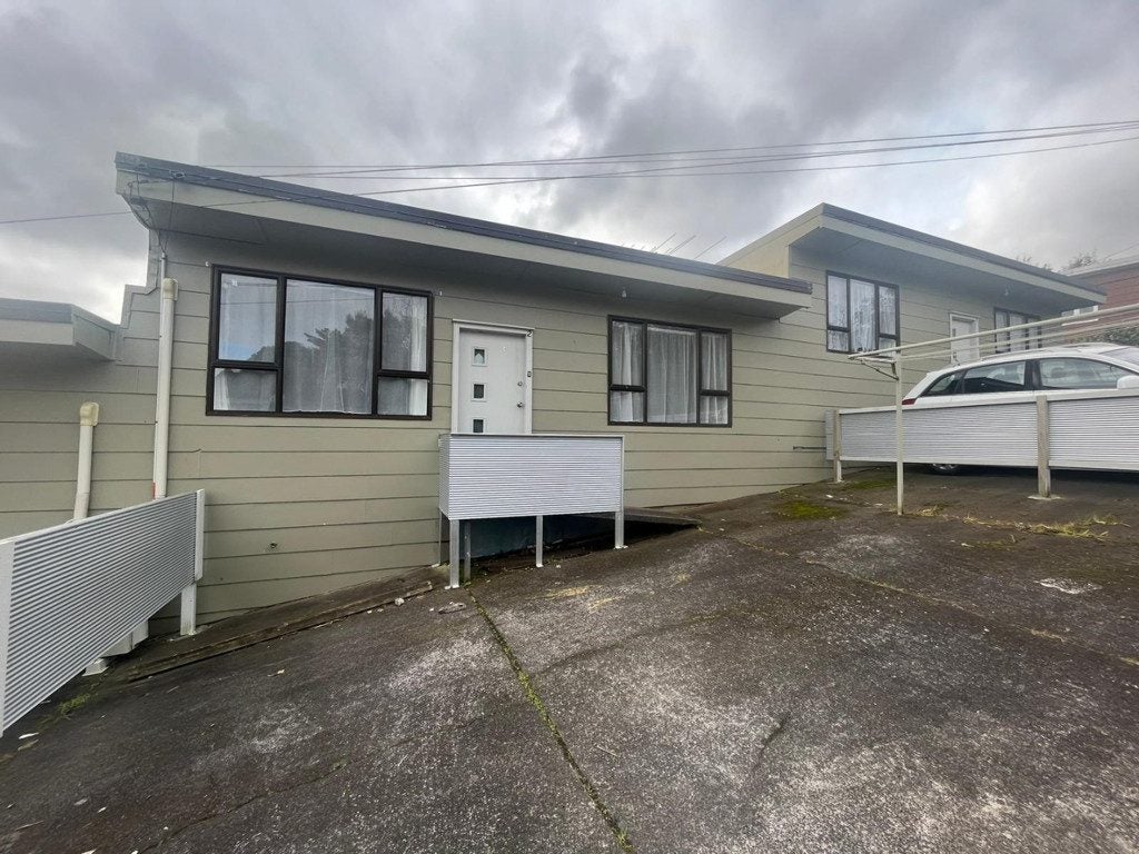 53 Pleasant Road, Glen Eden, Auckland - Carousel 10