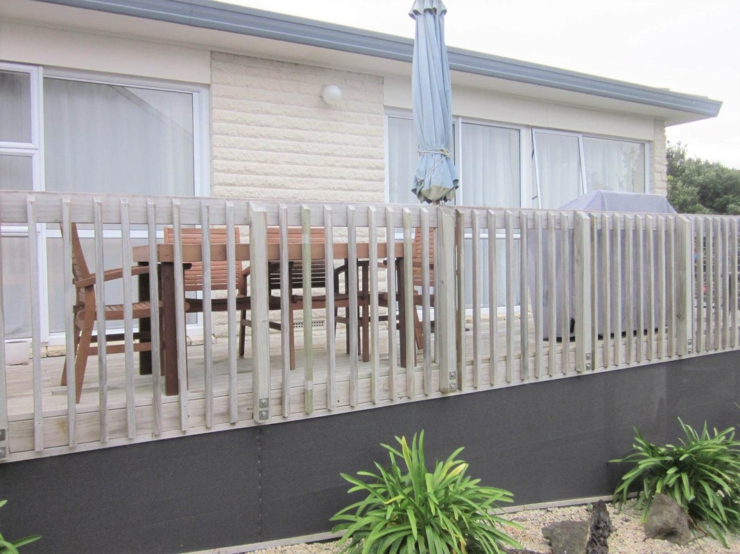 1/27 Garadice Road, Rothesay Bay, Auckland - Carousel 1