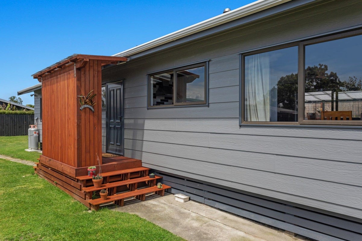8 Tawhara Place, Edgecumbe, Edgecumbe - Carousel 21